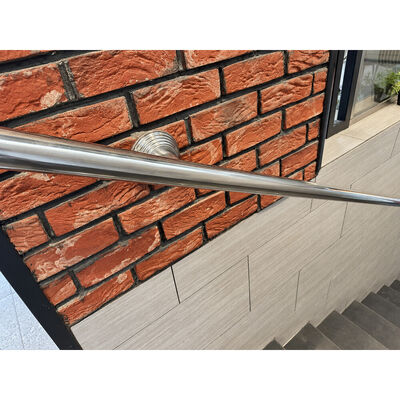 SS 201 304 قطعات استیلر فولادی فولادی فولادی فولادی نقره ای پوشش پایه دستگیره برای 19 میلی متر 1' 2' 63.5 میلی متر دایره Newel Post