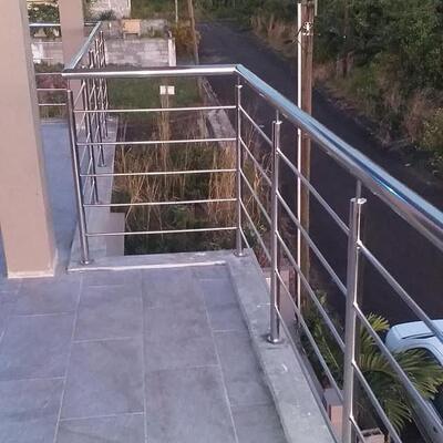 سطح آینه ساتن 55mm طول قوس 12.7mm OD AISI 201 304 316 فلز ضد زنگ آرنج 1.2mm 1.5mm ضخامت