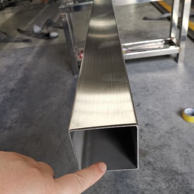 لوله های مربع و مستطیل از فولاد ضد زنگ 10 × 10mm تا 200 × 200mm با ضخامت دیوار 1.5 - 5.0mm برای ساخت و ساز