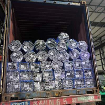 VVINSCO AISI 304 لوله مستطیل فولاد ضد زنگ جوش شده با رنگی پولیش شده یا رنگی برای تزئینات معماری